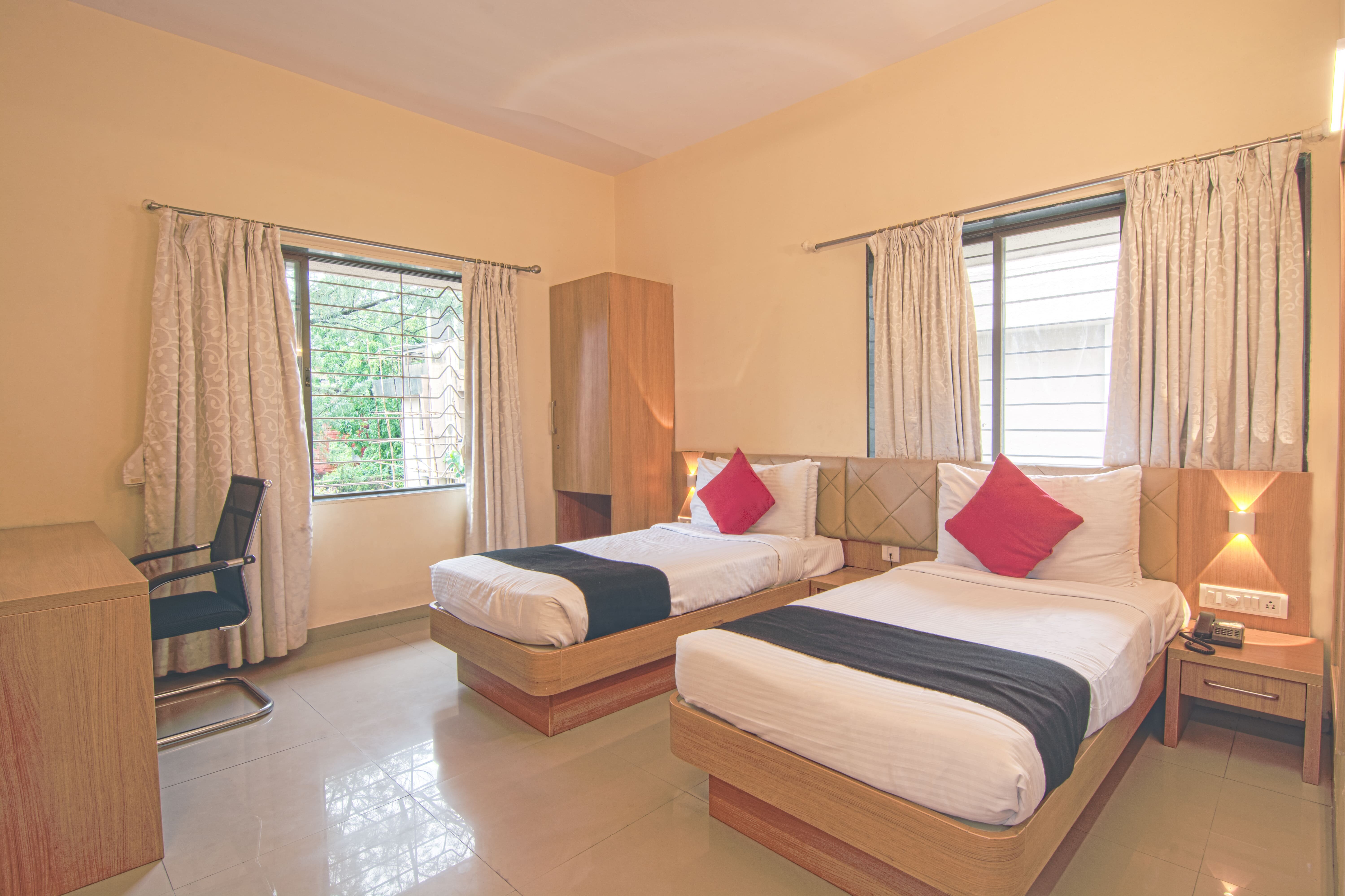 Rooms in lonavala