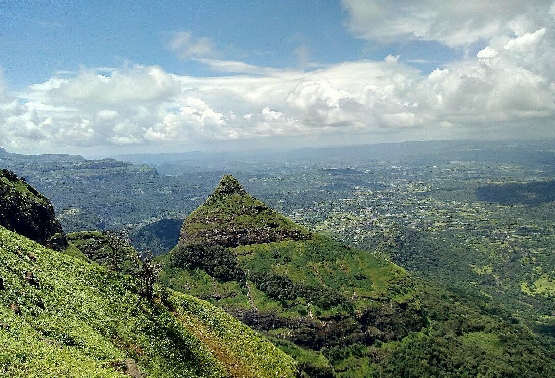 Best resort in lonavala